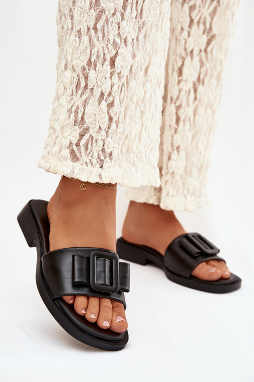 sieviešu čības ar platiem papēžiem ar sprādzēm melnas krāsas Melivra