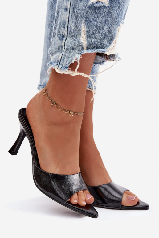 Laque sieviešu čības ar papēdi melnas krāsas Lirissa