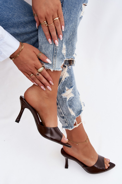 Laque sieviešu čības ar papēdi CzekoladoIne Lirissa