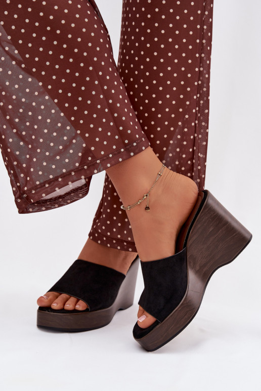 sieviešu čības Uz Ķīļa melnas krāsas Ravelia