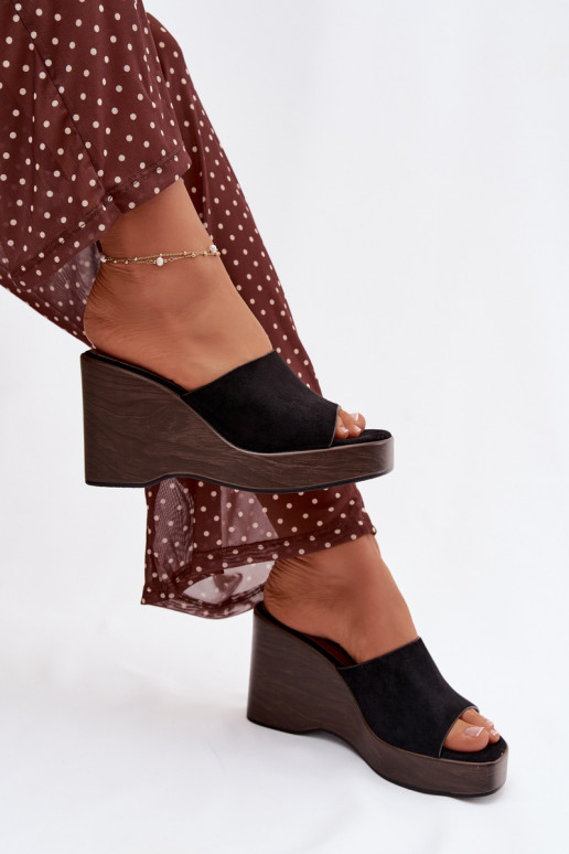 sieviešu čības Uz Ķīļa melnas krāsas Ravelia