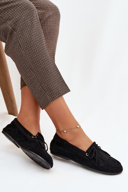 sieviešu mokasīni ar stilīgām detaļām Un bārkstis melnas krāsas Glorina