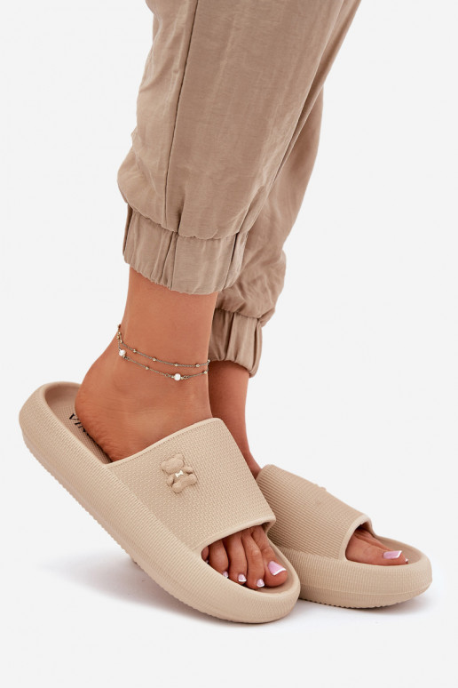 Vieglas čības uz pirksta sieviešu čības ar platformu Ar Lāci Vinceza 75210 smilšu krāsas