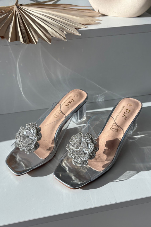 Sudraba krāsas caurspīdīgas čības D&A MR1037-20 ar papēžiem un ornamentiem