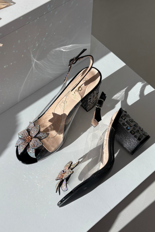 Melnas caurspīdīgas sandales D&A MR38-321 ar papēžiem un ornamentiem