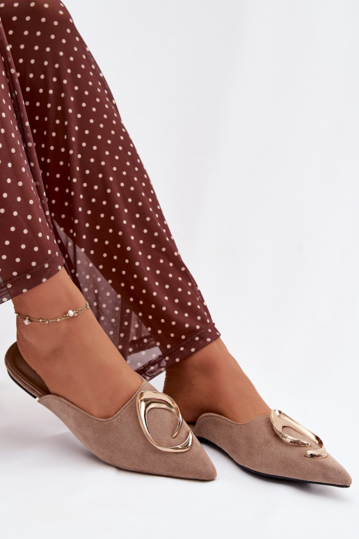 Sieviešu smilšu krāsas „Mule" čības ar greznām zelta krāsas detaļām Galvella