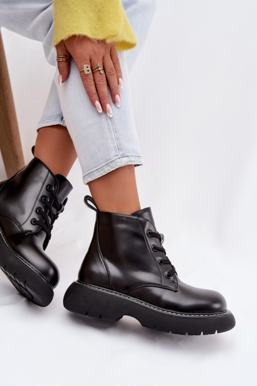 siltināti Sieviešu puszābaki ar platformu šņorējami melnas krāsas Harmine