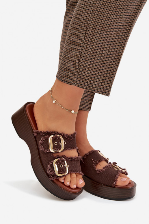 Sieviešu čības ar platformu zelta krāsā ar šokolādes krāsas sprādzēm