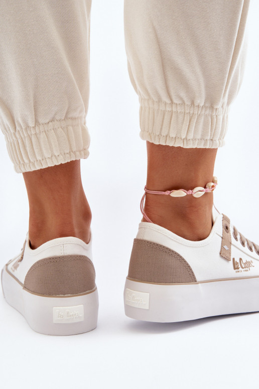 Auduma sieviešu puszābaki Lee Cooper LCIN-24-31-2198 baltas krāsas