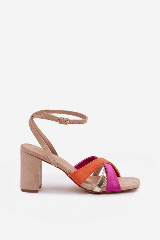 Sieviešu basenes Ar svītrām Eko zamšādaoIne smilšu krāsas Karilora