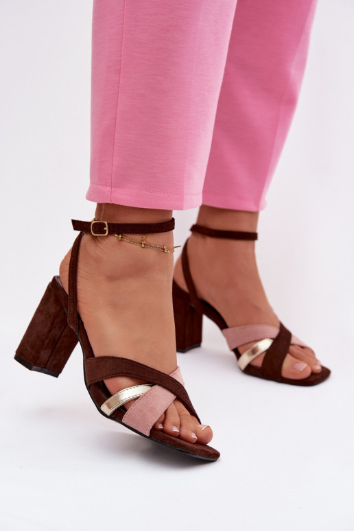 Sieviešu basenes Ar svītrām Eko zamšādaoIne CzekoladoIne Karilora