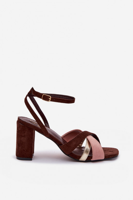 Sieviešu basenes Ar svītrām Eko zamšādaoIne CzekoladoIne Karilora