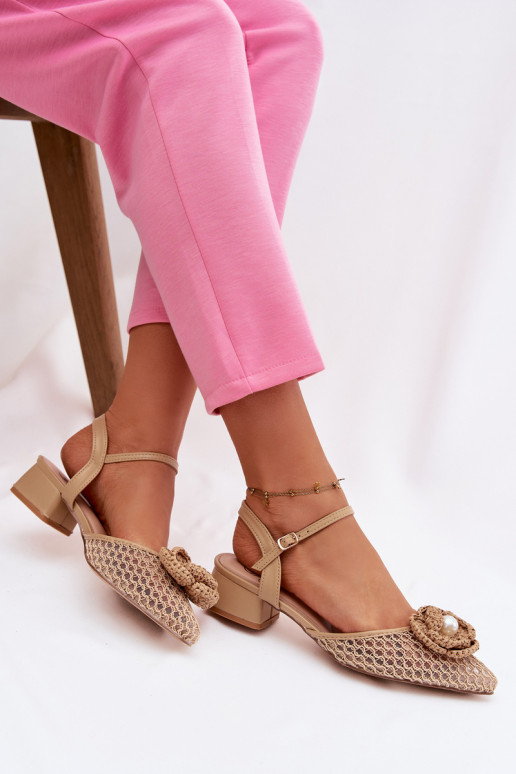 Sieviešu basenes Klockā Ar greznu Detalem smilšu krāsas Vionessa