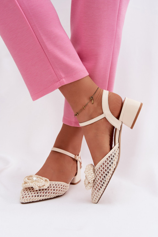 Sieviešu basenes Klockā Ar greznu Detalem Ziloņkaula krāsas Vionessa