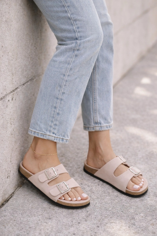 Sieviešu gaiši rozā čības ar sprādzēm „Oliena"