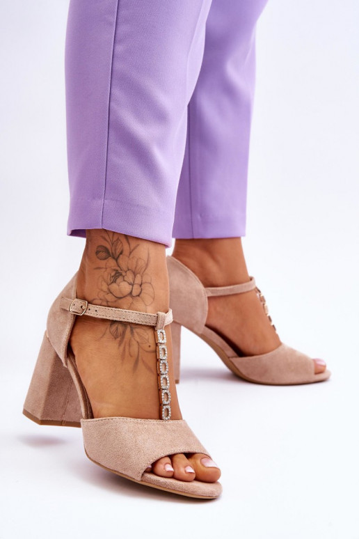 Eleganti augstpapēžu kurpes ar mirdzošiem spīdumiņiem smilšu krāsas Aniya