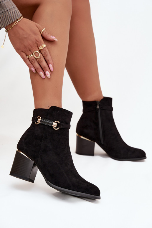 Sieviešu puszābaki siltināti ar papēdi ar dekorētiem papēžiem melnas krāsas Galissa