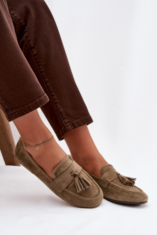 Mokasīni sieviešu ar pūciņām zaļā krāsā