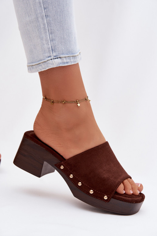 sieviešu čības Klockā Ze Zelta krāsasmi Kniedes CzekoladoIne Davessa