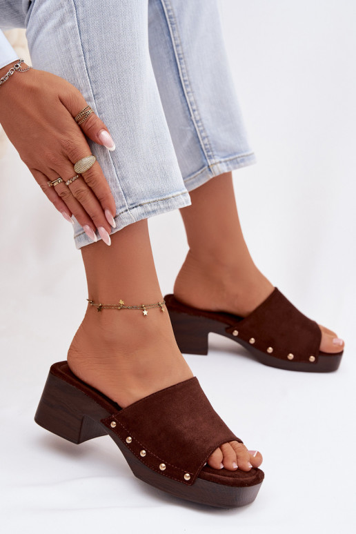 sieviešu čības Klockā Ze Zelta krāsasmi Kniedes CzekoladoIne Davessa