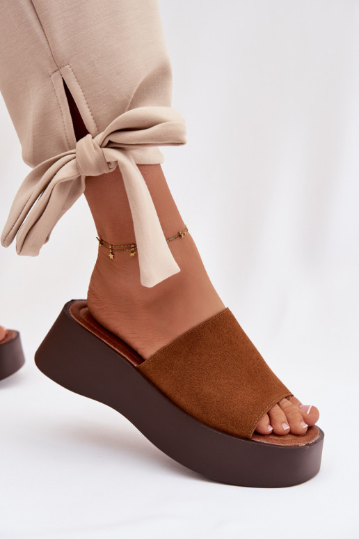 sieviešu čības ar platformu brūnas krāsas Liorisse