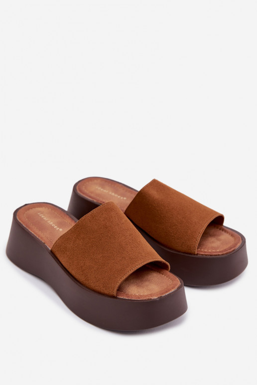 sieviešu čības ar platformu brūnas krāsas Liorisse