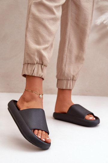 Sieviešu Vieglas čības Uz biezas zoles melnas krāsas Querceria