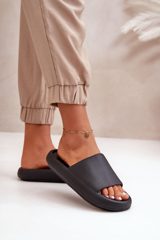 Sieviešu Vieglas čības Uz biezas zoles melnas krāsas Querceria