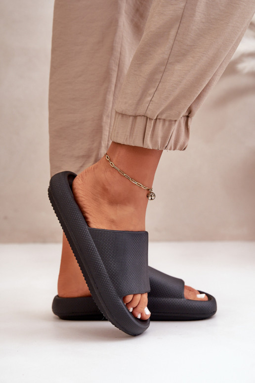 Sieviešu Vieglas čības Uz biezas zoles melnas krāsas Querceria