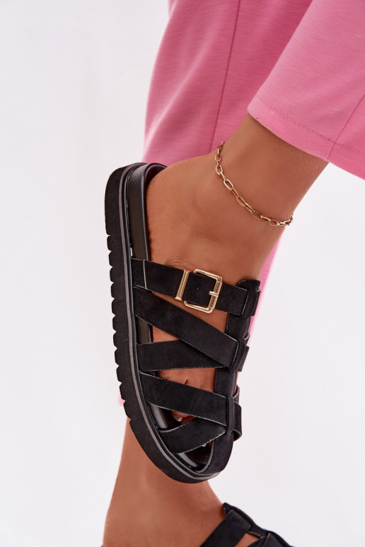 Sieviešu čības ar siksniņām un zelta sprādzēm melnā krāsā Roselisse