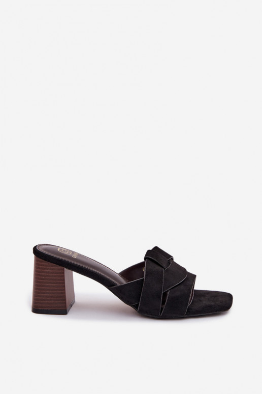 Sieviešu čības ar papēžiem un siksniņām no mākslīgā zamša, melnā krāsā, Corivelle