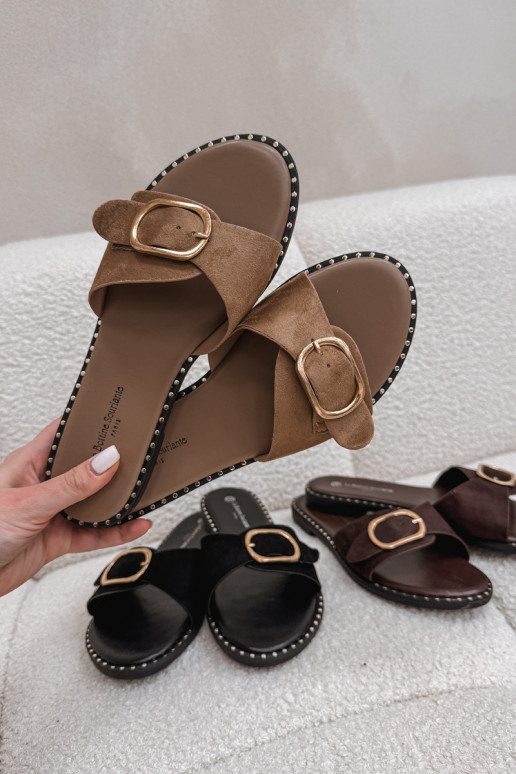 Sieviešu čības ar platām papēžiem un zelta sprādzēm brūnā krāsā Selivelle