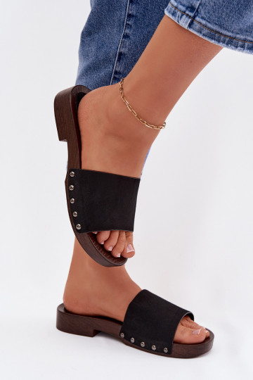 sieviešu čības ar kniedēm ar platiem papēžiem melnas krāsas Amelvessa