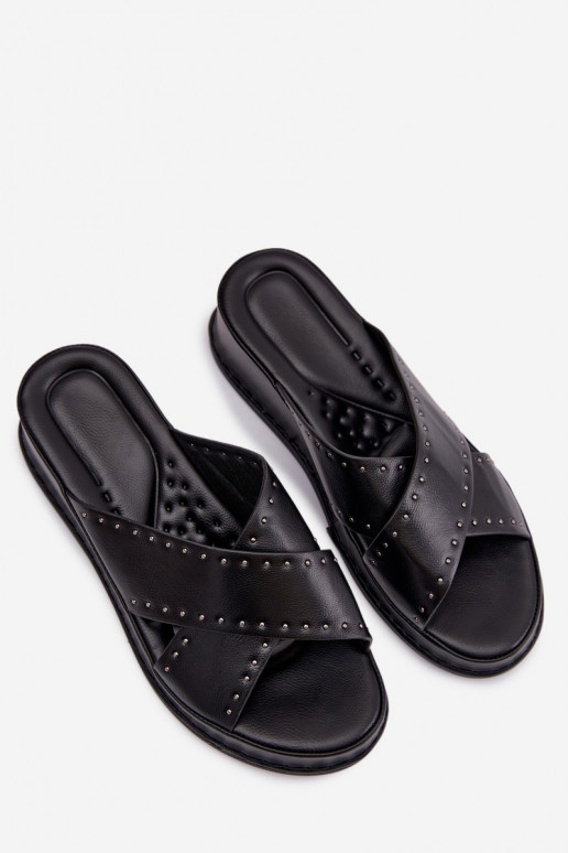 Dekorētas sieviešu čības Uz Ķīļa no eko ādas melnas krāsas Calorissa