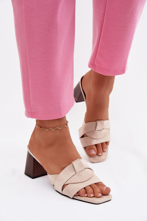 sieviešu čības ar papēdi Ar svītrām Eko zamšādaoIne smilšu krāsas Corivelle