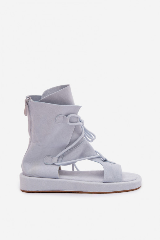 Sieviešu basenes Eko zamšādaoIne ar stulmu I INiązaniem gaiši zilas krāsas Ferlisse