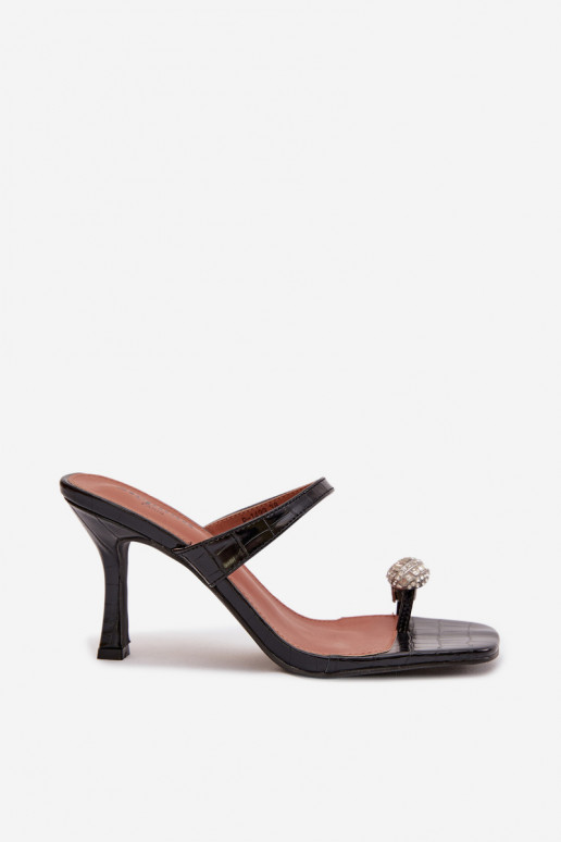 sieviešu čības ar papēdi Ar greznu Detalem melnas krāsas Lorissa