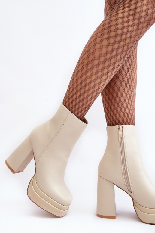 Sieviešu Sieviešu puszābaki Augstajā amatā Un platforma Ziloņkaula krāsas Sandstra