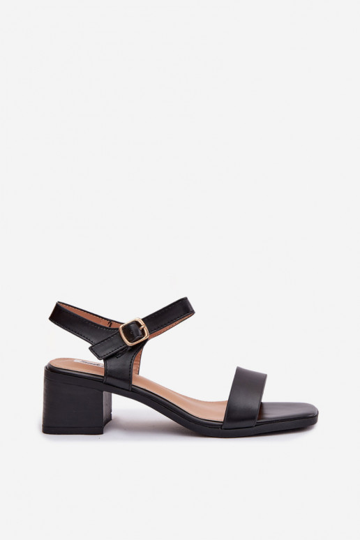 Sieviešu basenes Eko Āda Klockā melnas krāsas Sabela