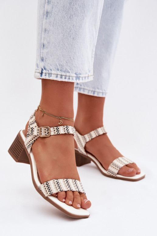 Sieviešu basenes Klockā baltas krāsas Sabela