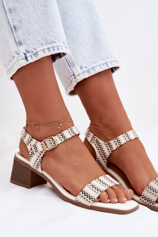 Sieviešu basenes Klockā baltas krāsas Sabela