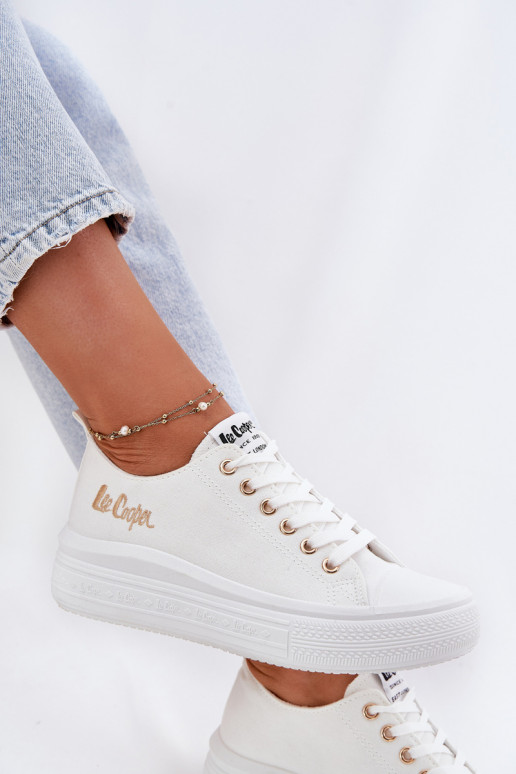 sieviešu puszābaki ar platformu Lee Cooper LCIN-24-44-2462L baltas krāsas