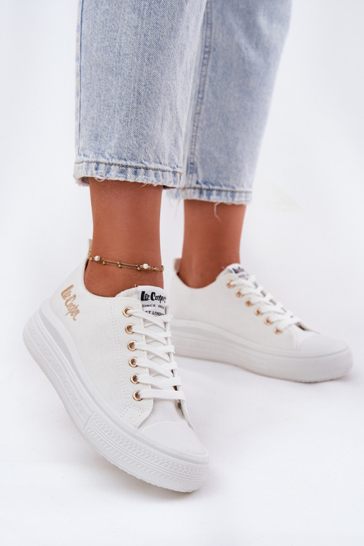 sieviešu puszābaki ar platformu Lee Cooper LCIN-24-44-2462L baltas krāsas