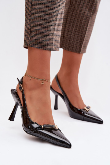 Lakotas basenes ar papēdi Ar zelta sprādzi melnas krāsas Bellivra 2