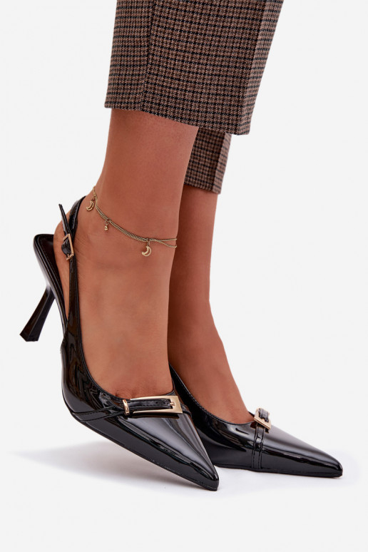 Lakotas basenes ar papēdi Ar zelta sprādzi melnas krāsas Bellivra