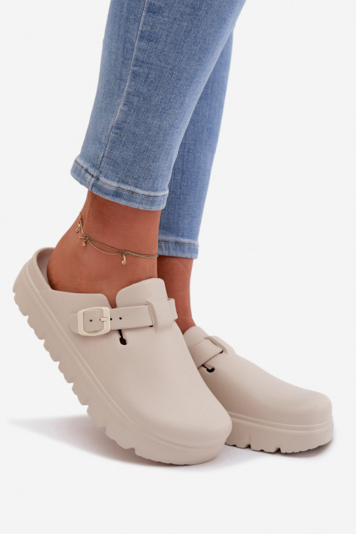 Vieglas čības uz pirksta sieviešu čības ar siksniņām I ar sprādzēm smilšu krāsas Larinie