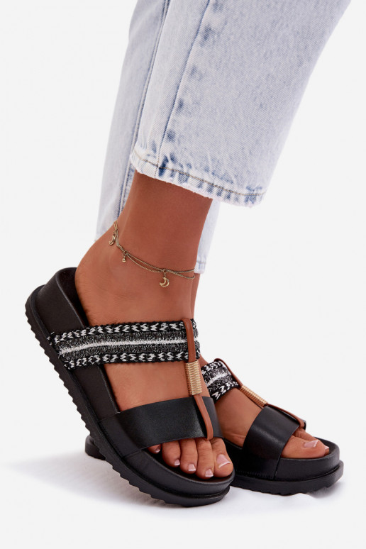 sieviešu čības ar platformu Ar svītrām I Zelta krāsasm Detalem melnas krāsas Tahlia