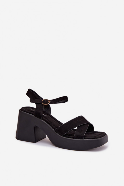 Sieviešu basenes Uz masīva polaEko zamšādau melnas krāsas Tereza