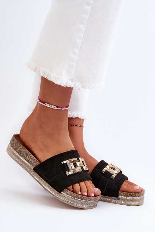 Sieviešu čības uz platformas melnas krāsas Vapireta