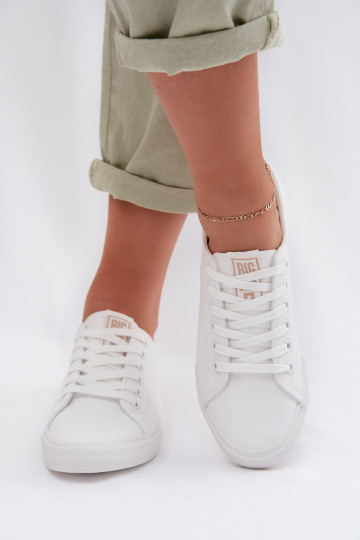 sieviešu puszābaki no eko ādas Big Star TT274001 baltas krāsas